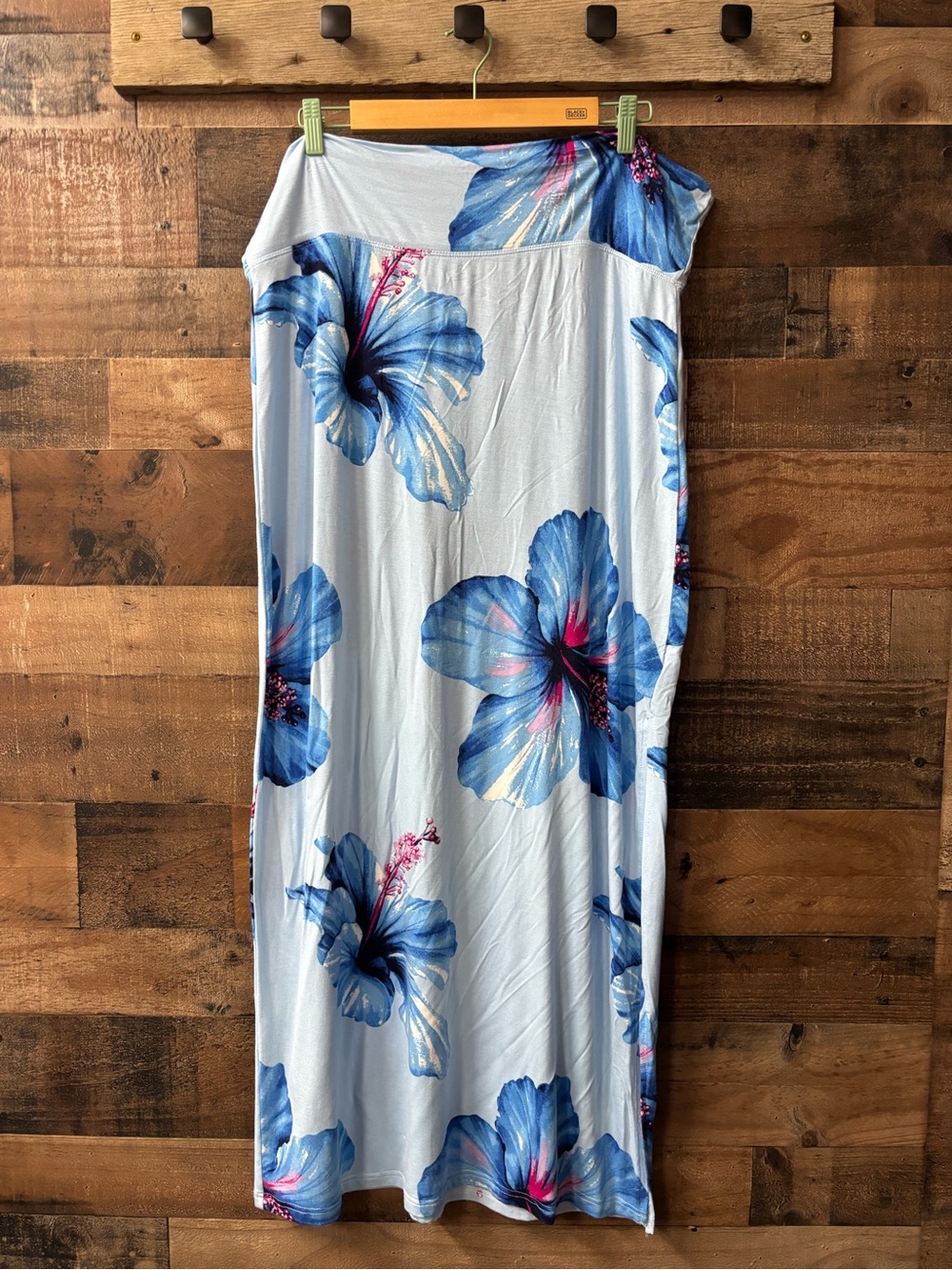 No Boundaries Light Blue Labelled Top